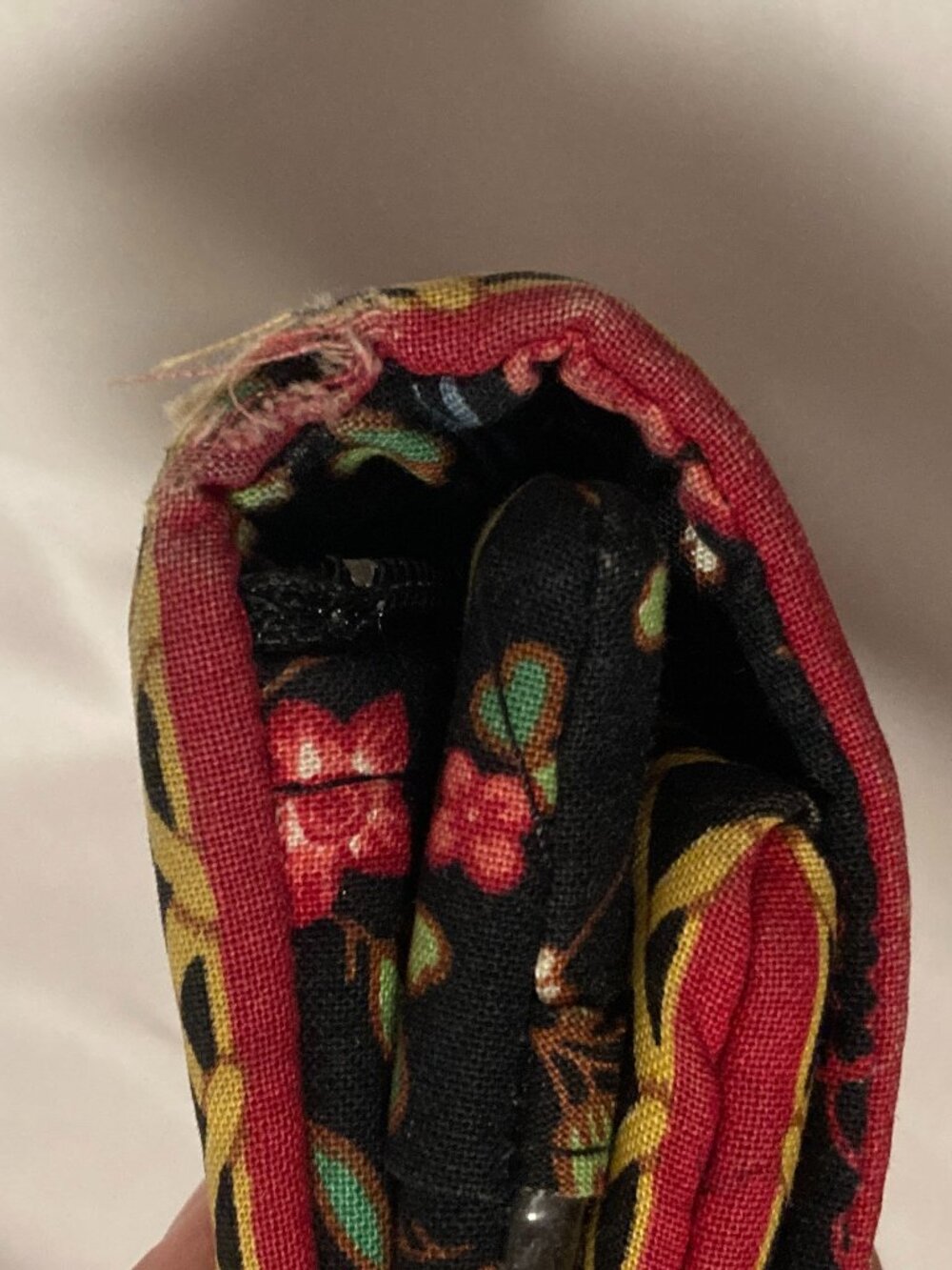 Vera Bradley Tri-Fold Clutch/Wallet "Ming" Print Retired Colorway - Picture 10 of 10
